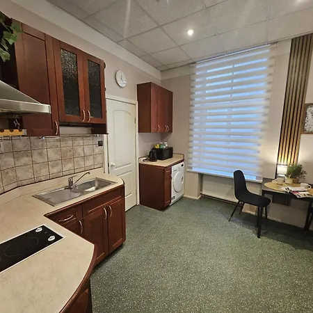 Heart Of Old 3 Bedroom By Dome Square Appartamento Riga