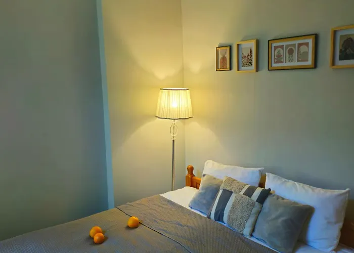 Heart Of Old 3 Bedroom By Dome Square Apartment Riga