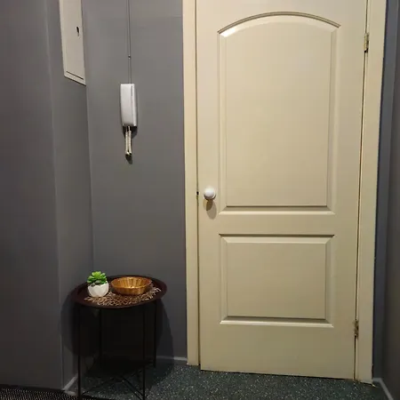 Heart Of Old 3 Bedroom By Dome Square Riga